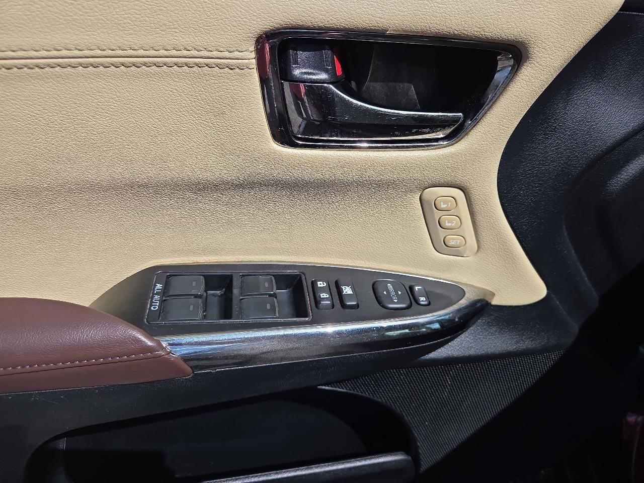 Toyota Avalon XLE Premium 2014
