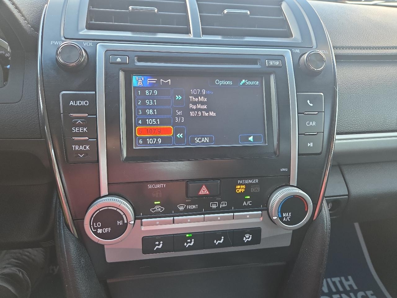 Toyota Camry SE 2012