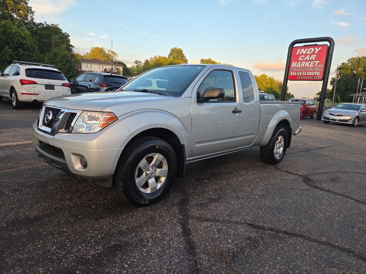 Nissan Frontier SV V6 King Cab 4WD 2012