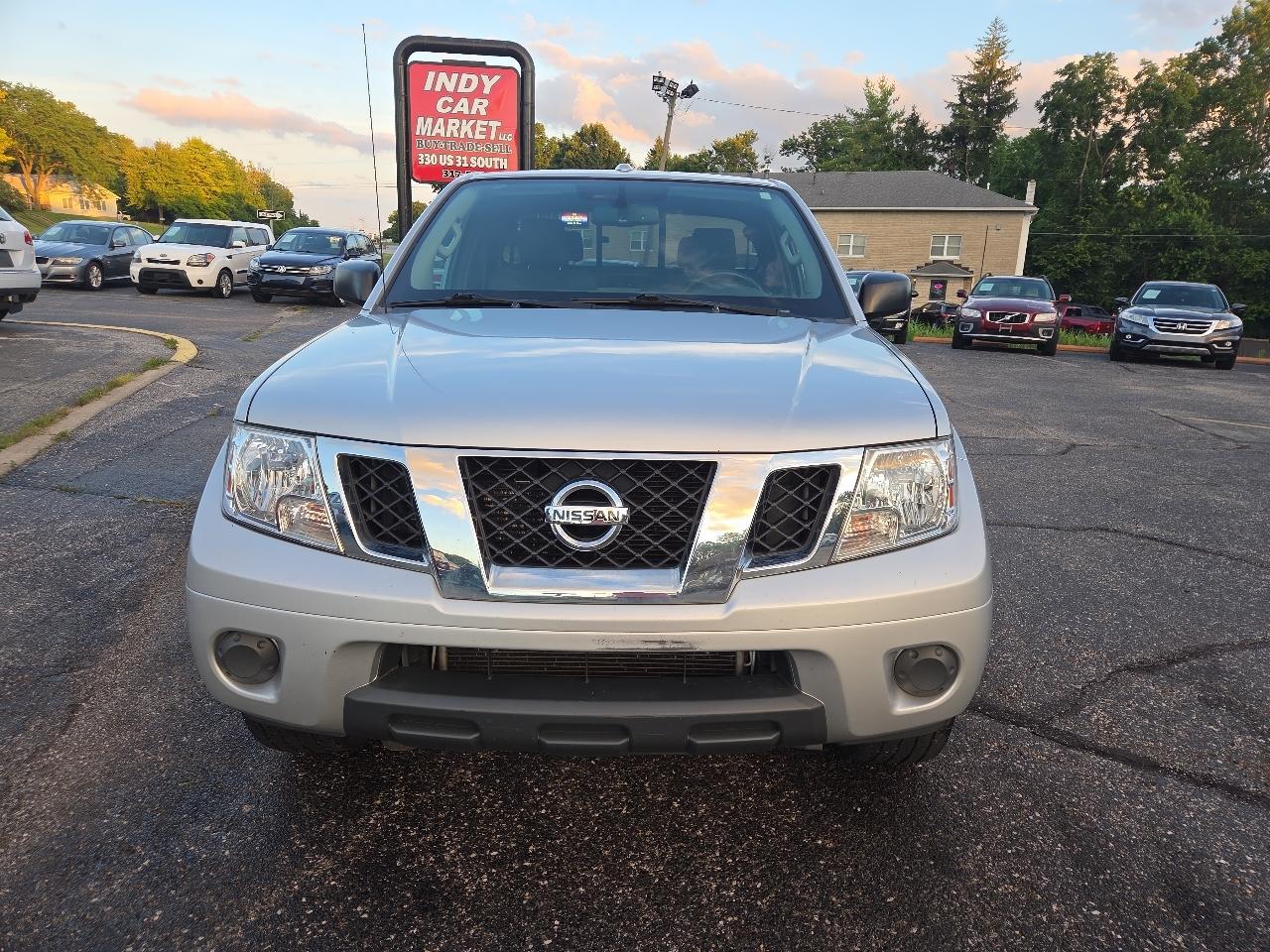 Nissan Frontier SV V6 King Cab 4WD 2012