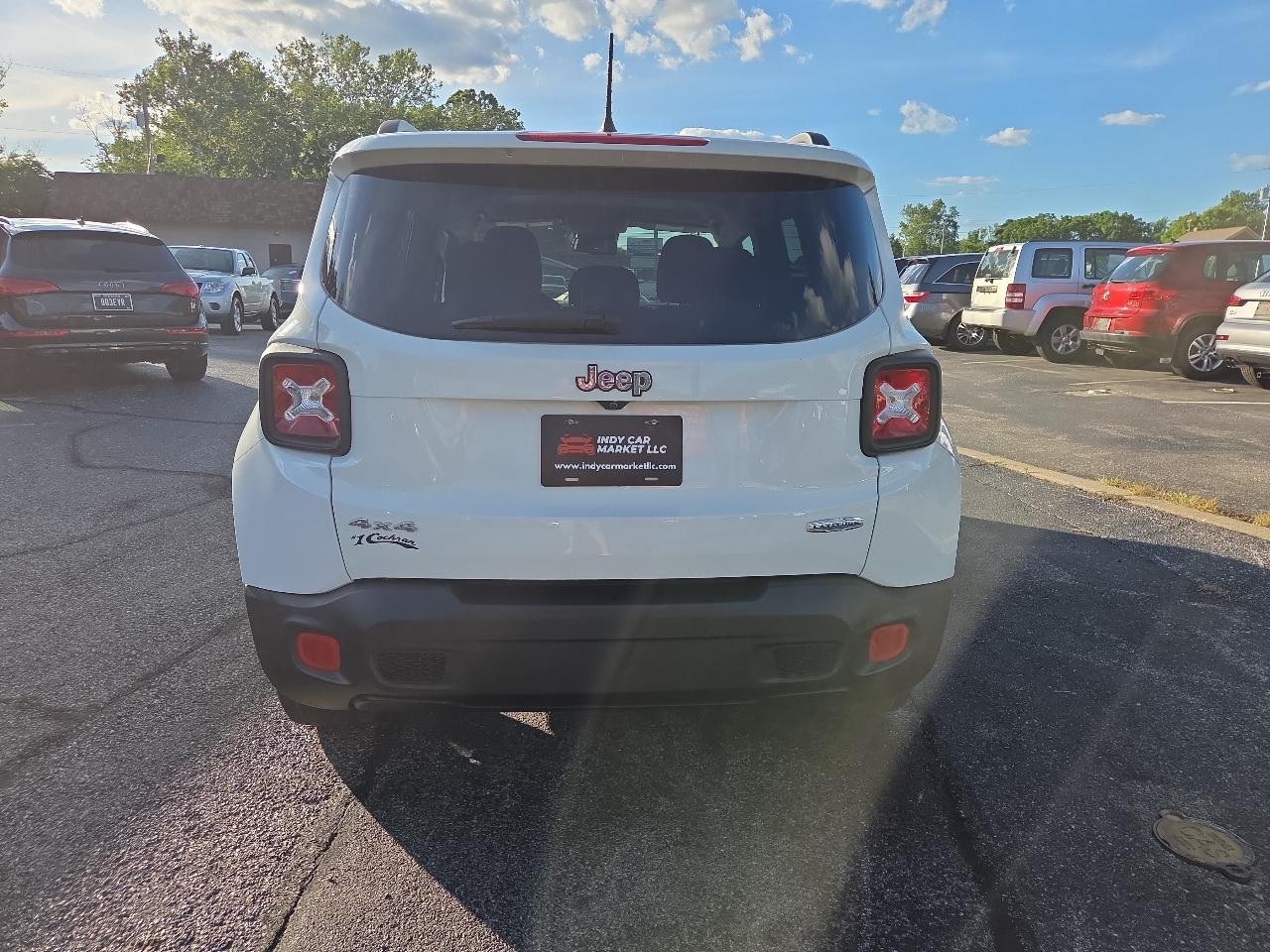 Jeep Renegade Latitude 4WD 2016
