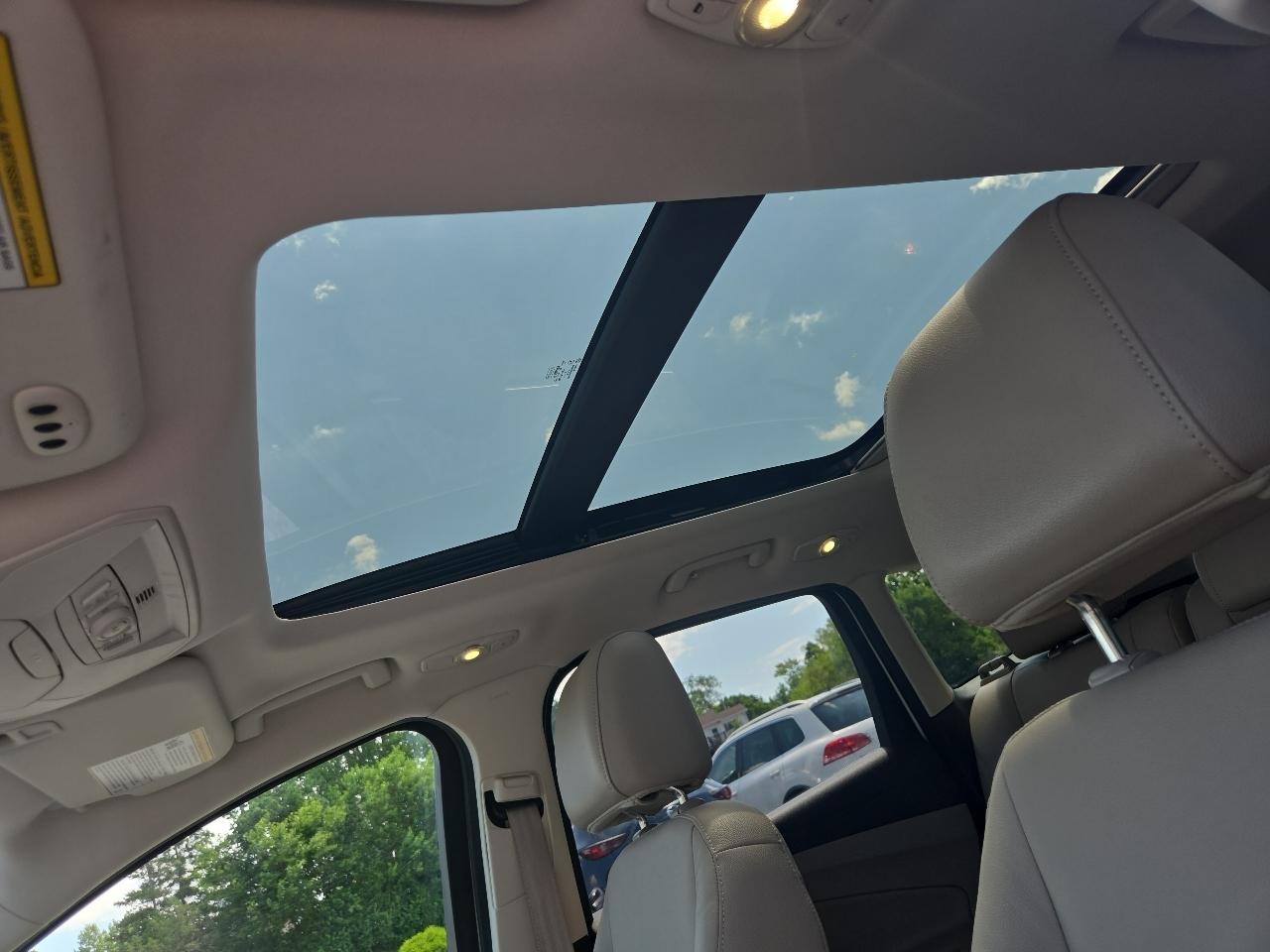 Ford Escape SEL 4WD 2013