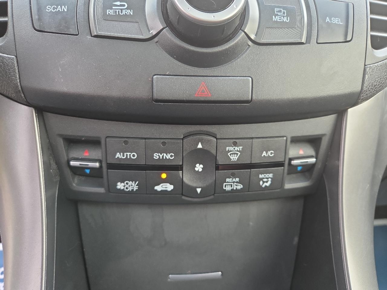 Acura TSX  2012