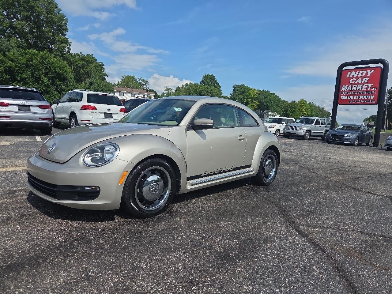 Volkswagen Beetle 2.5L 2012