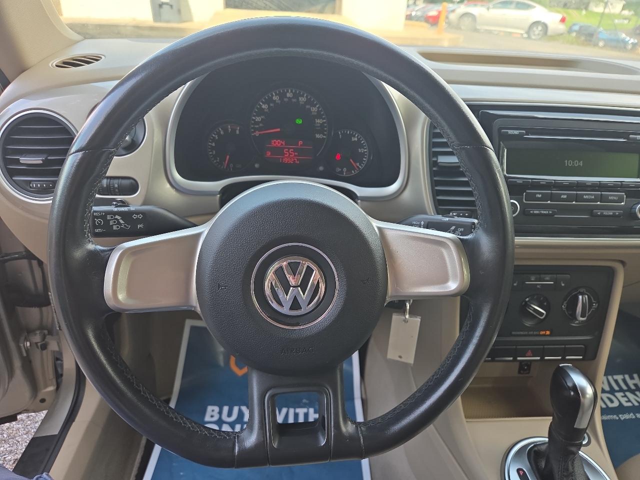 Volkswagen Beetle 2.5L 2012
