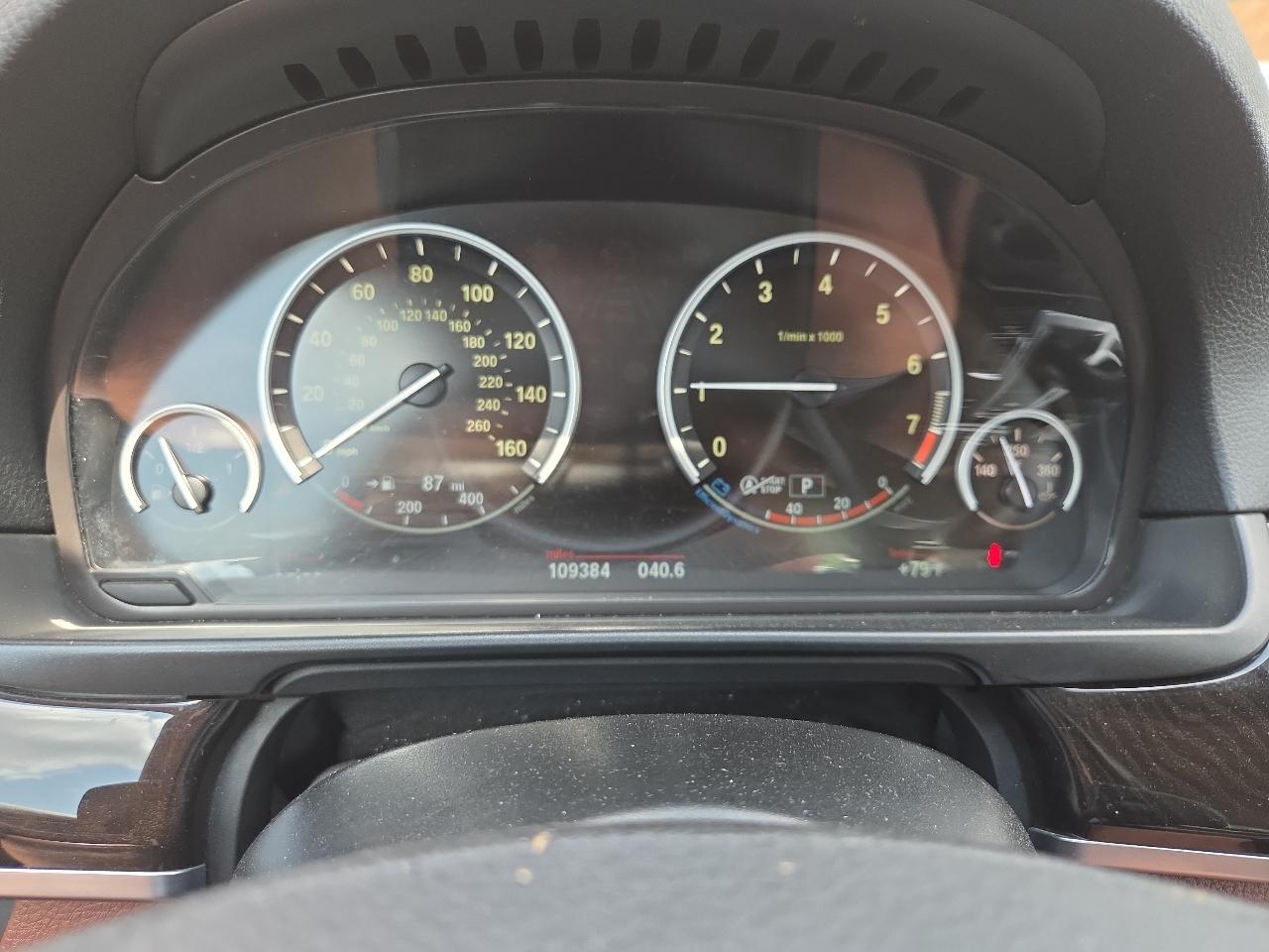 BMW 5-Series 535i xDrive 2014