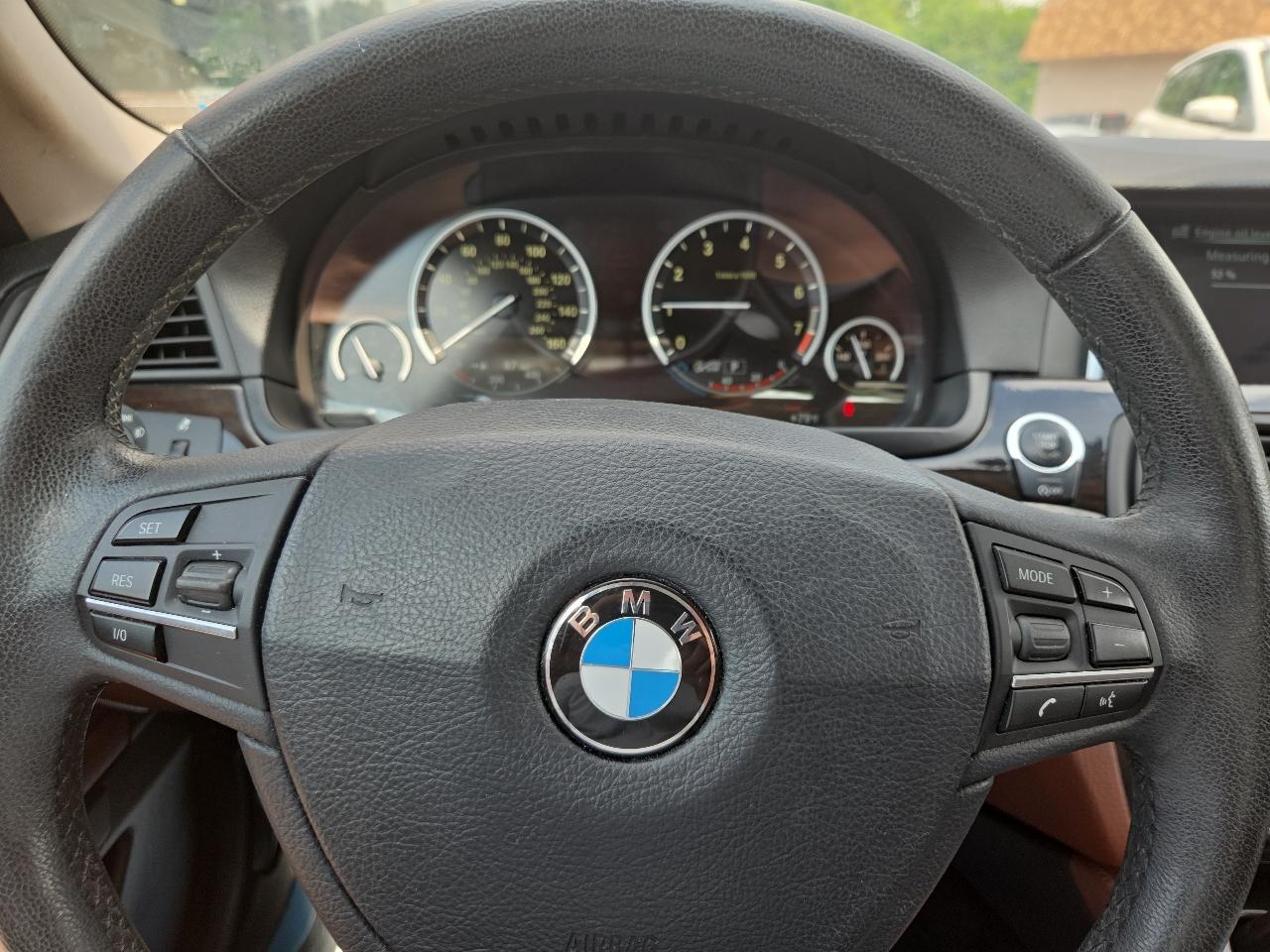 BMW 5-Series 535i xDrive 2014