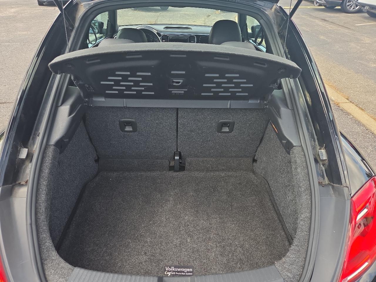 Volkswagen Beetle 2.5L 2012