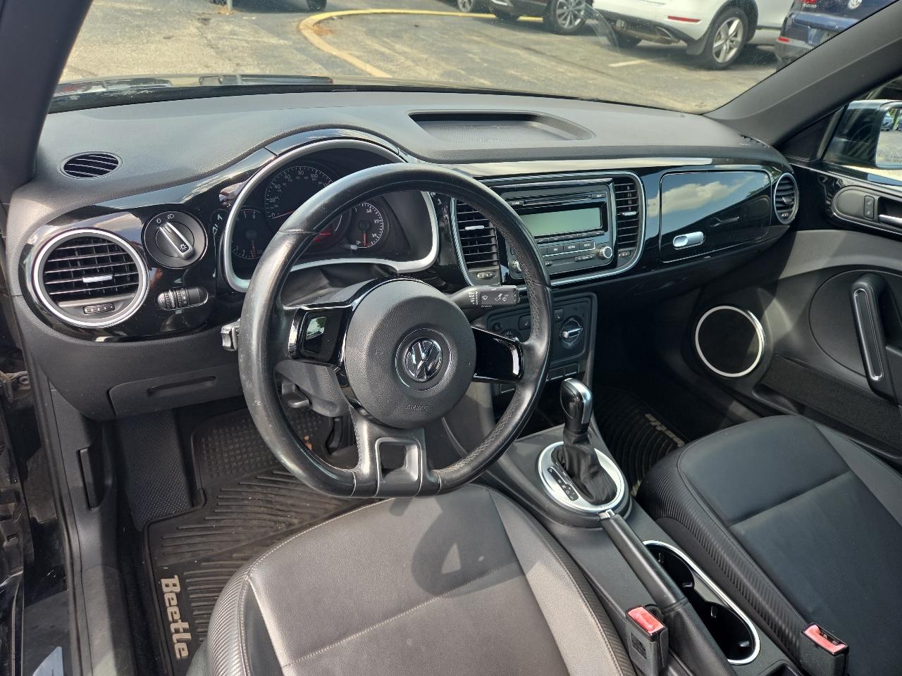 Volkswagen Beetle 2.5L 2012