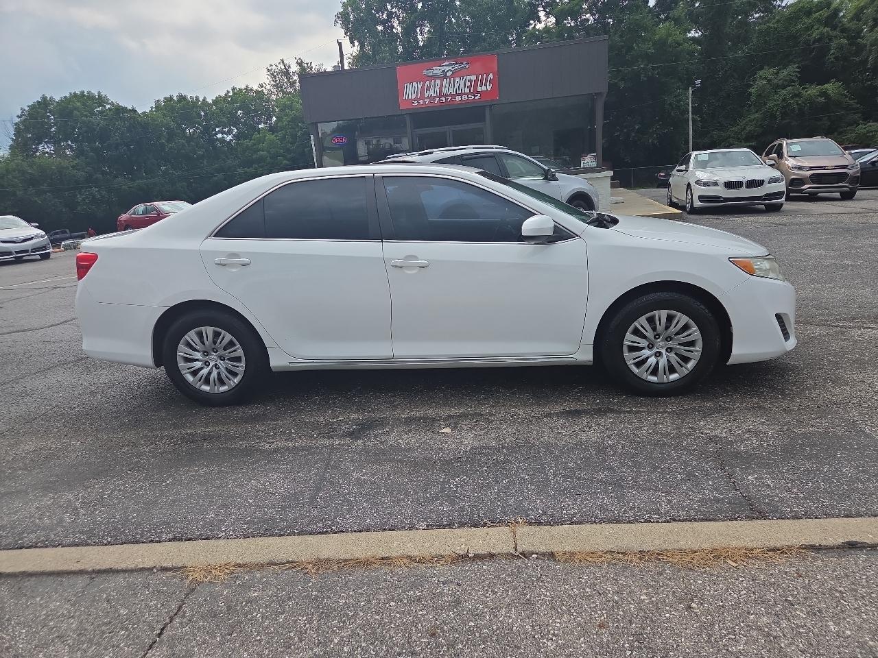 Toyota Camry LE 2012