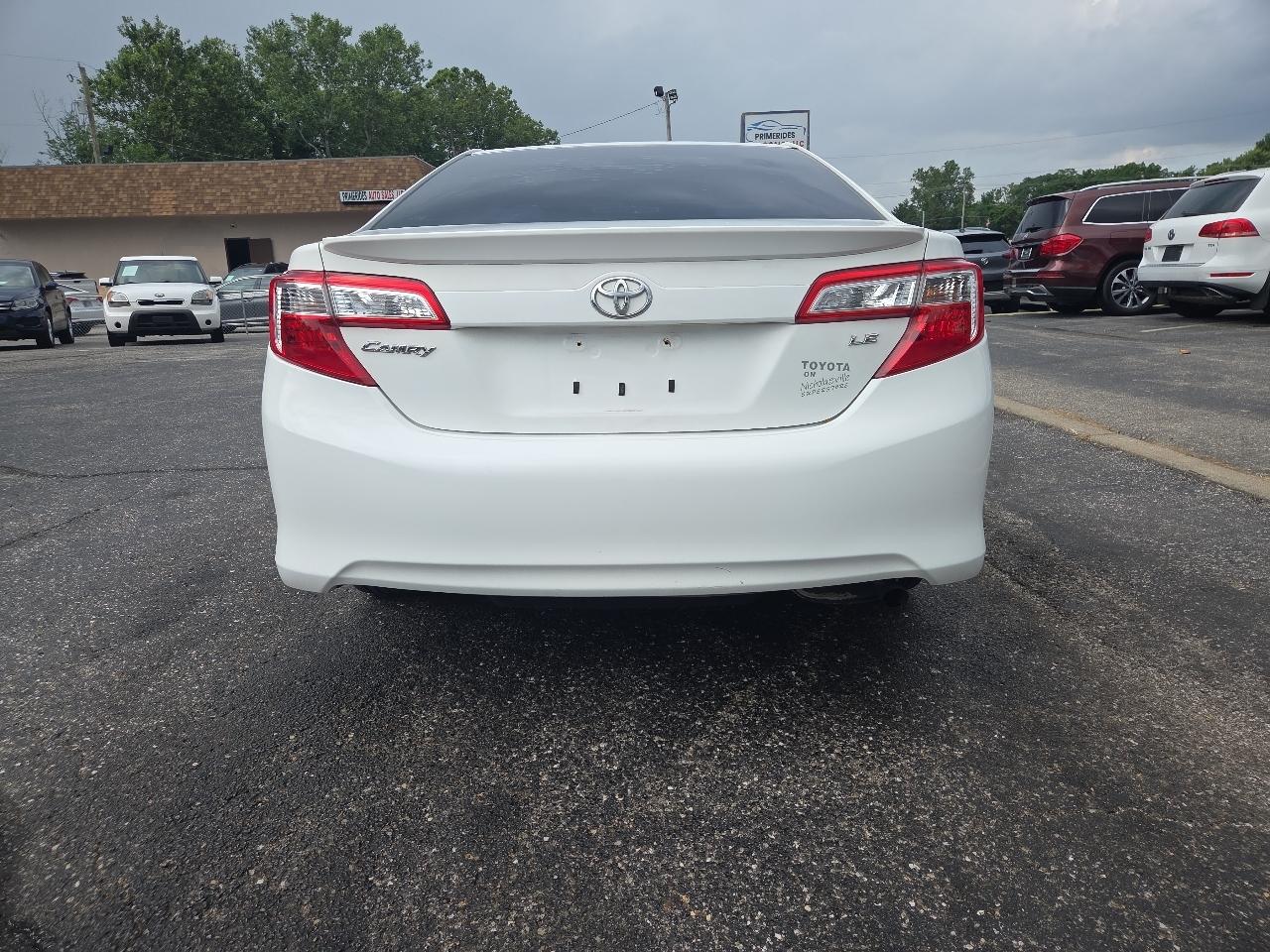 Toyota Camry LE 2012