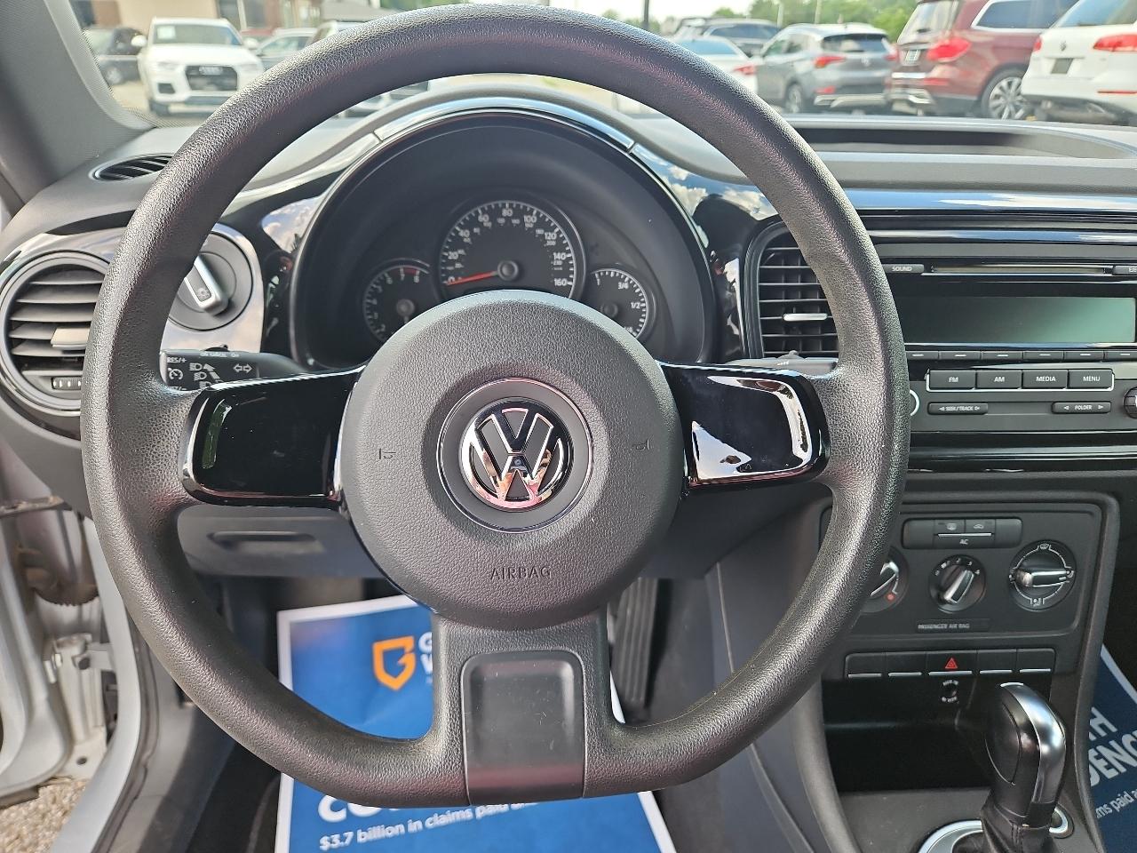 Volkswagen Beetle 2.5L 2012