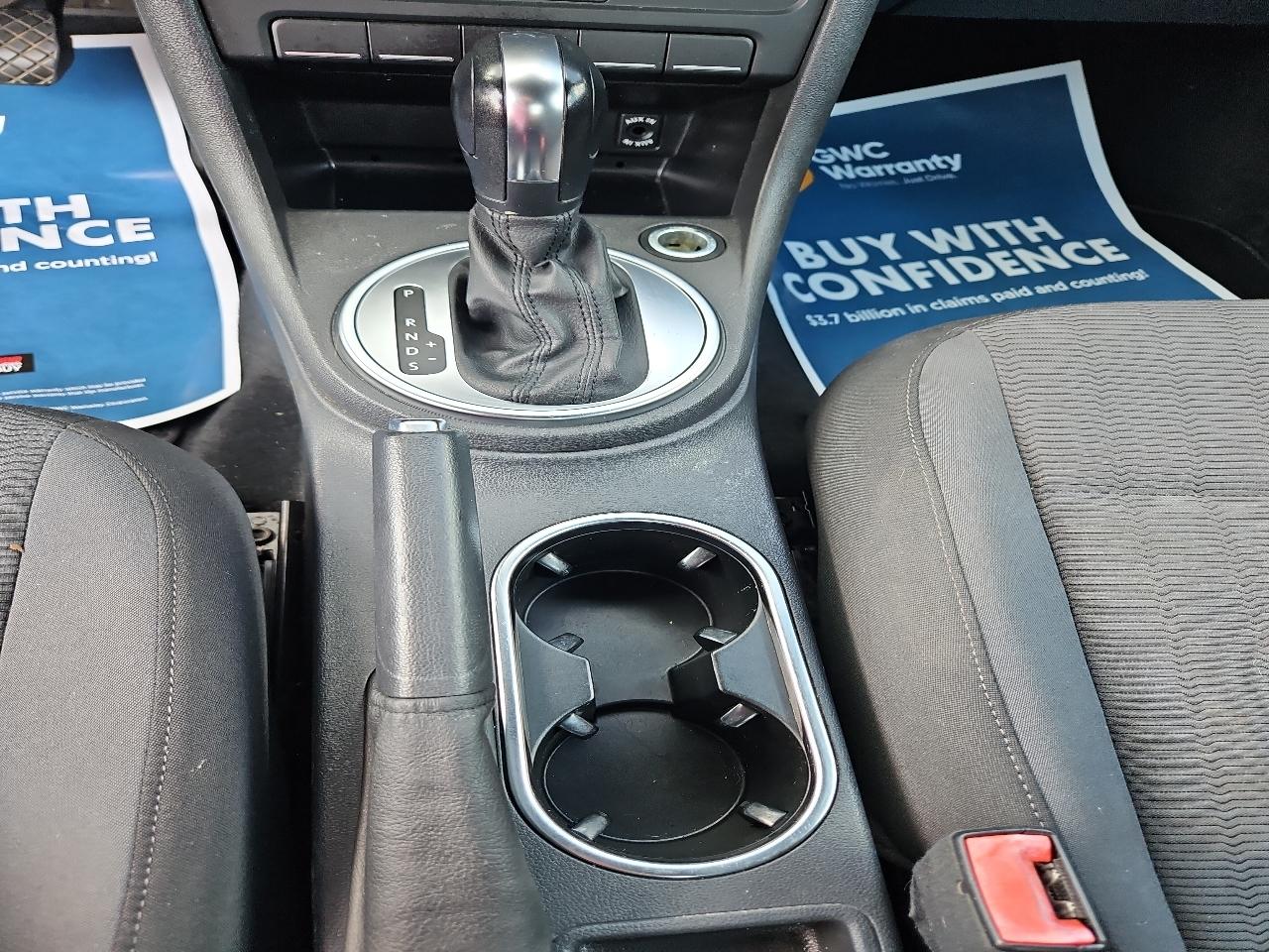 Volkswagen Beetle 2.5L 2012