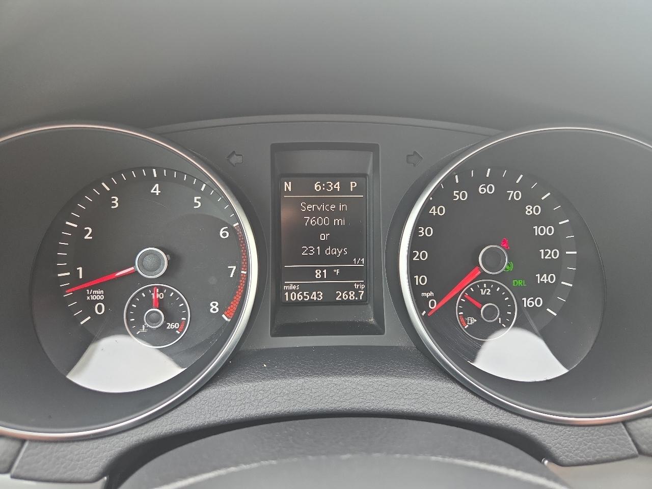 Volkswagen Golf 2.5L 4-Door 2012