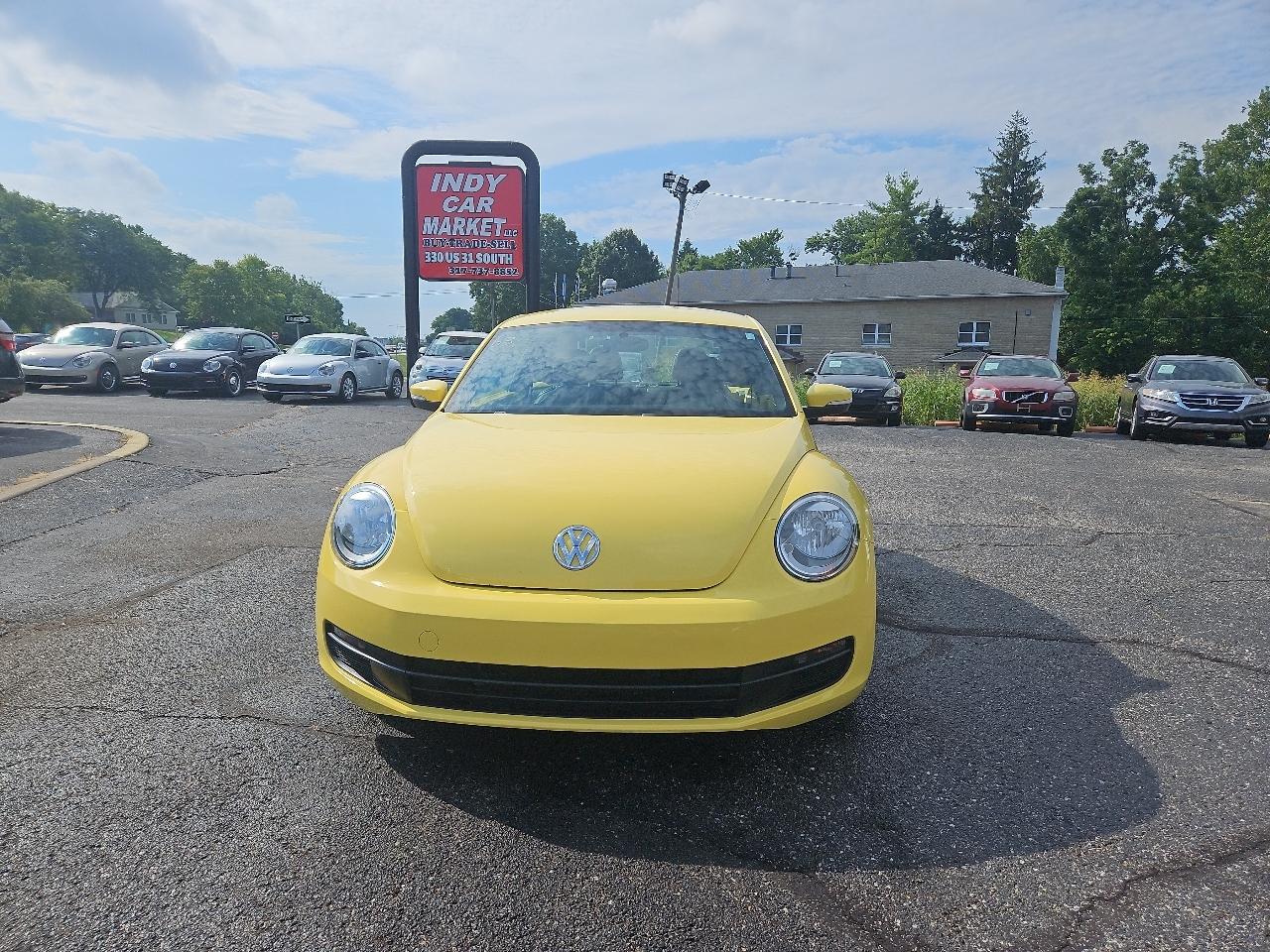 Volkswagen Beetle 2.5L 2013