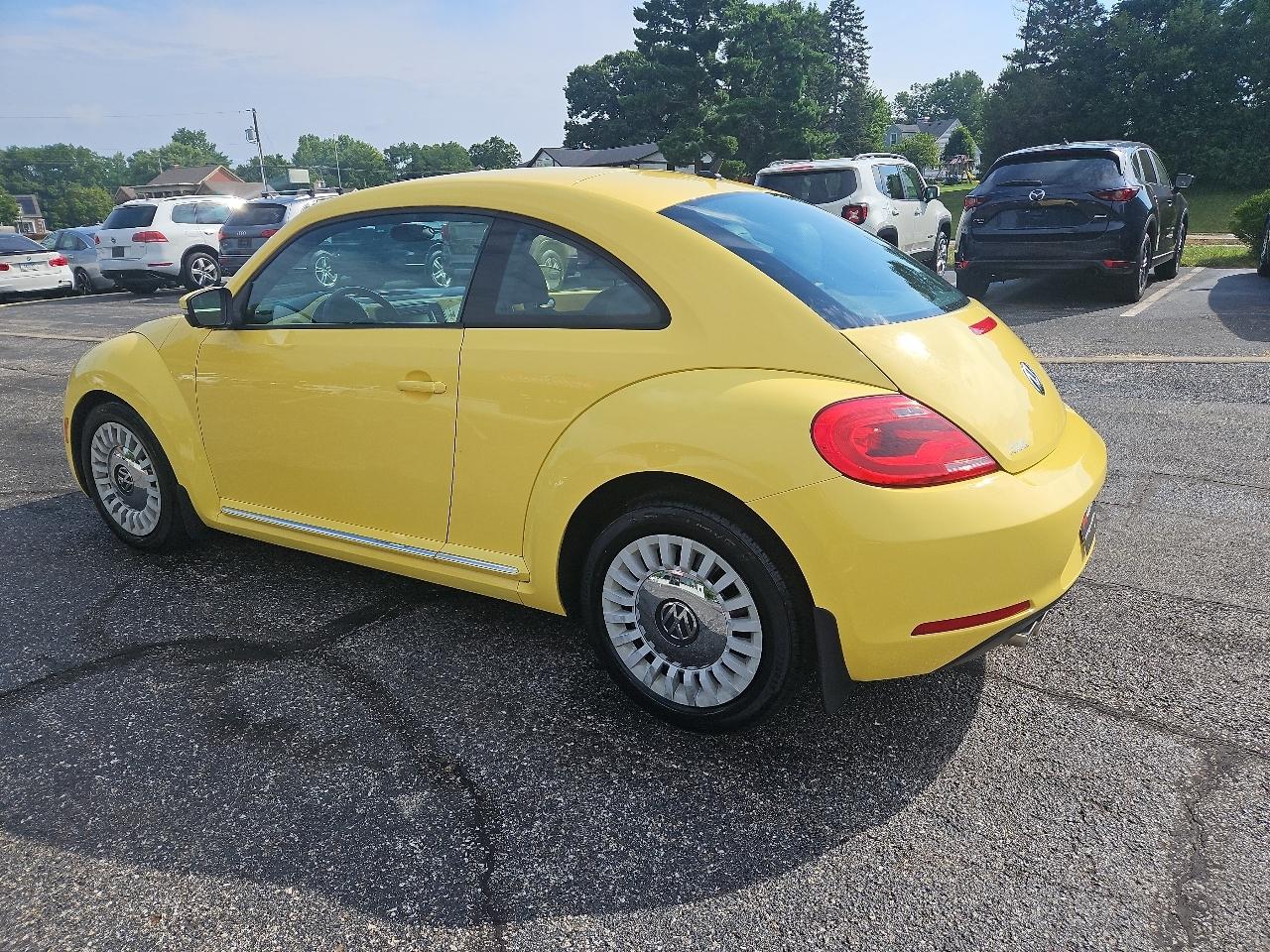 Volkswagen Beetle 2.5L 2013