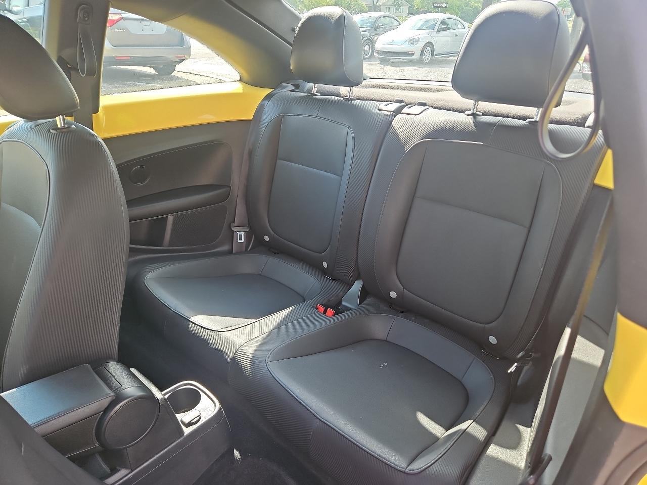 Volkswagen Beetle 2.5L 2013