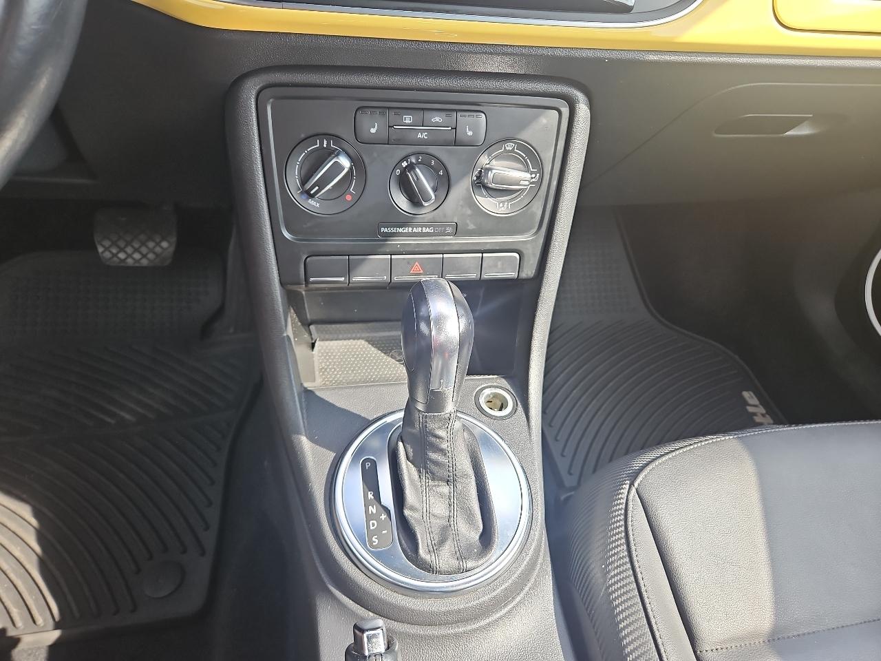 Volkswagen Beetle 2.5L 2013