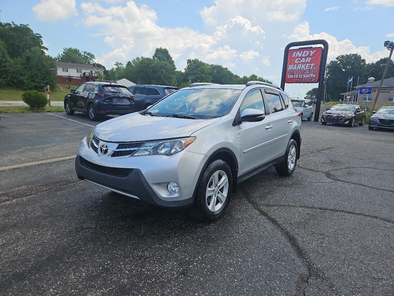 Toyota RAV4 XLE AWD 2013