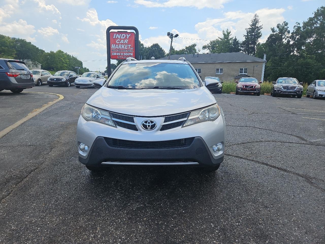 Toyota RAV4 XLE AWD 2013