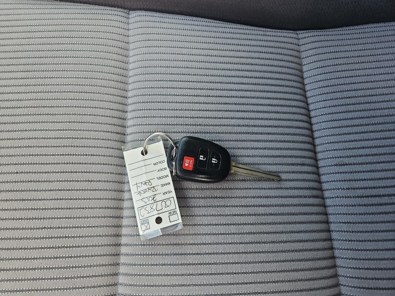 Toyota RAV4 XLE AWD 2013