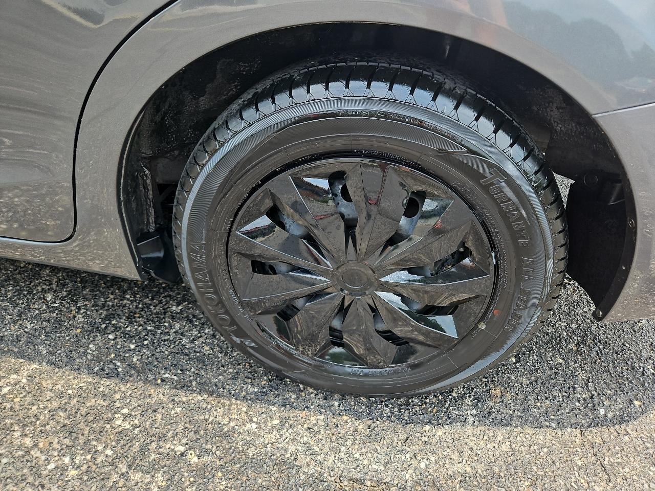 Honda Civic LX Sedan 5-Speed AT 2012