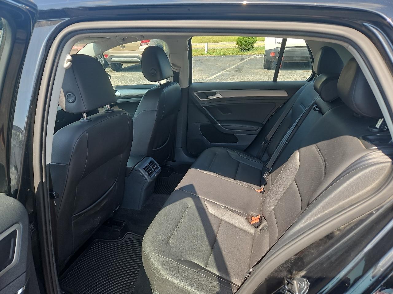 Volkswagen Golf TDI S 6A 2015