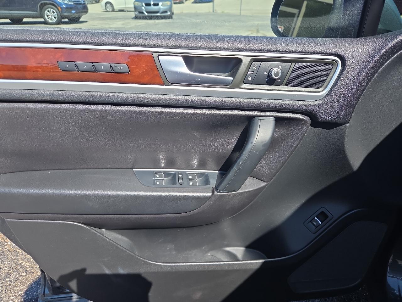 Volkswagen Touareg TDI Lux 2014