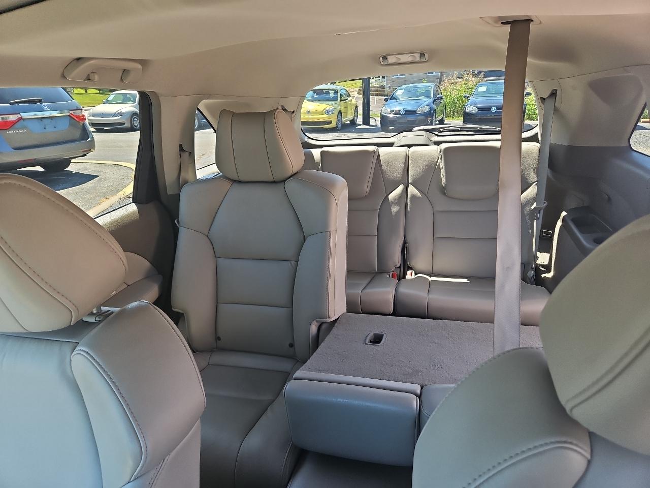 Acura MDX 6-Spd AT 2011