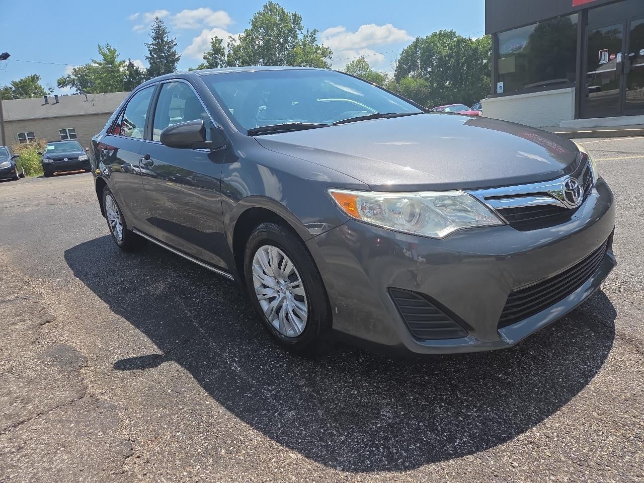 Toyota Camry LE 2012