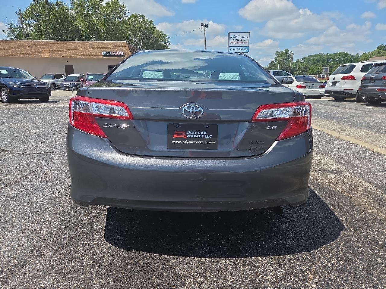 Toyota Camry LE 2012