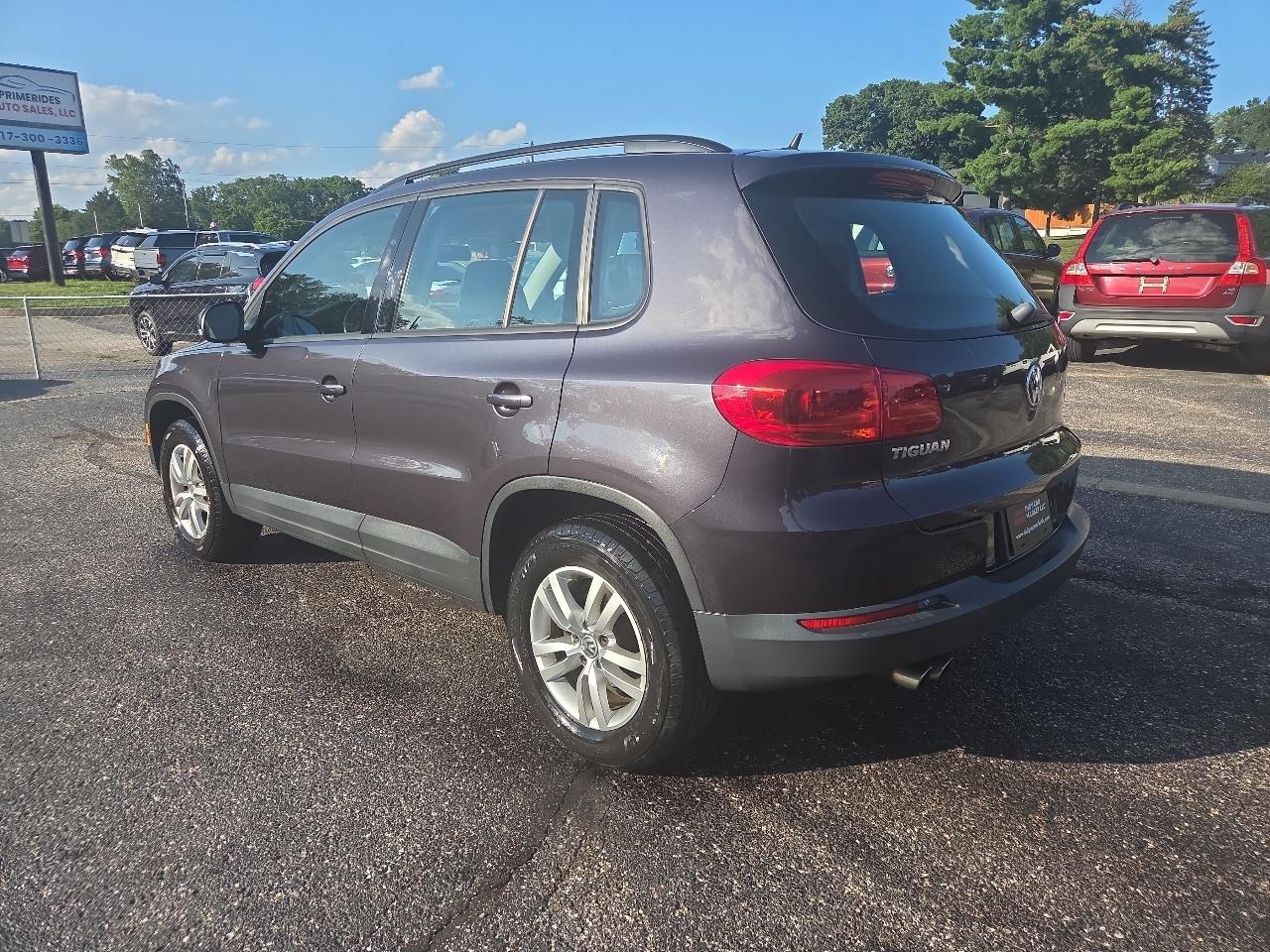 Volkswagen Tiguan SE 2016