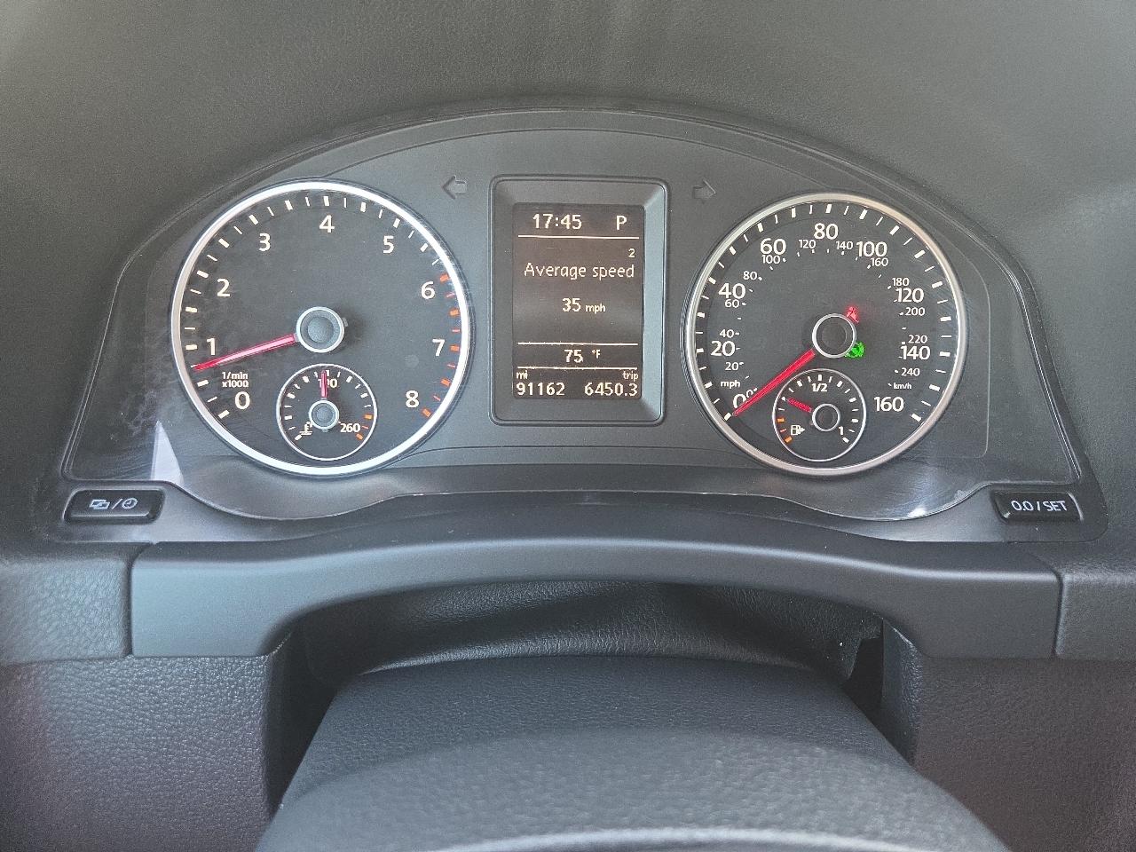 Volkswagen Tiguan SE 2016