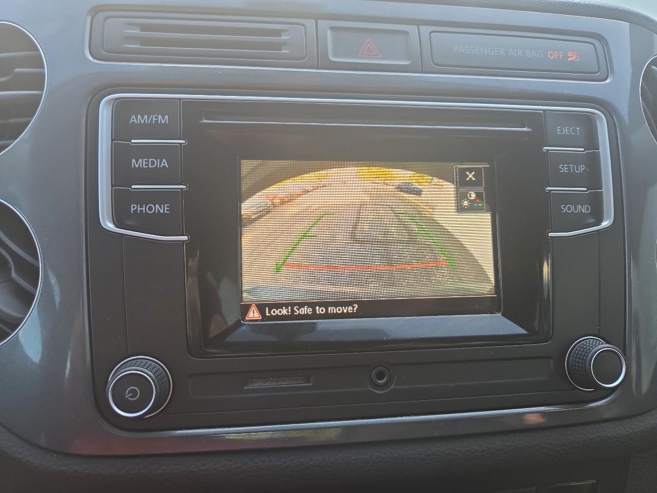 Volkswagen Tiguan SE 2016