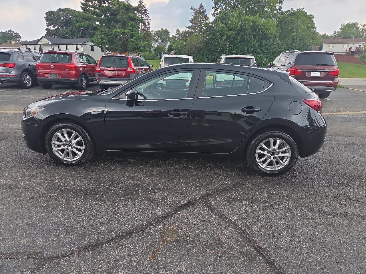 Mazda MAZDA3 i Touring AT 5-Door 2014