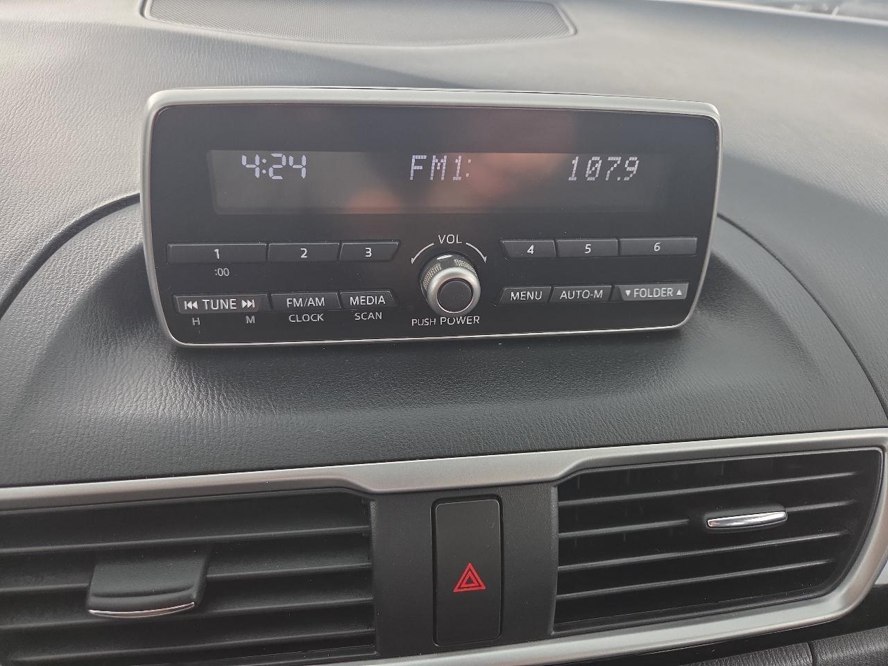 Mazda MAZDA3 i Touring AT 5-Door 2014