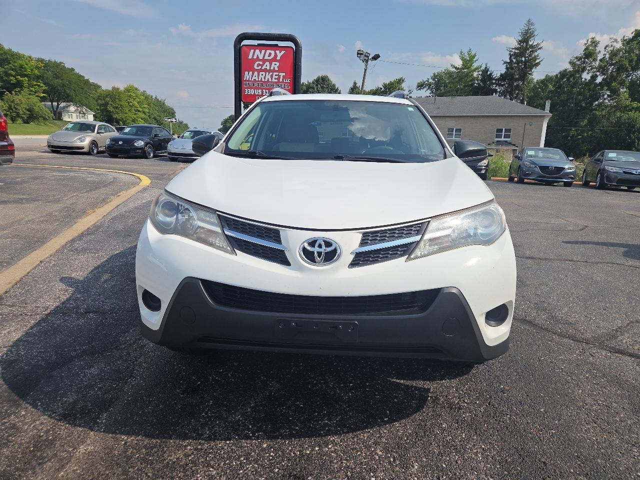 Toyota RAV4 LE AWD 2013