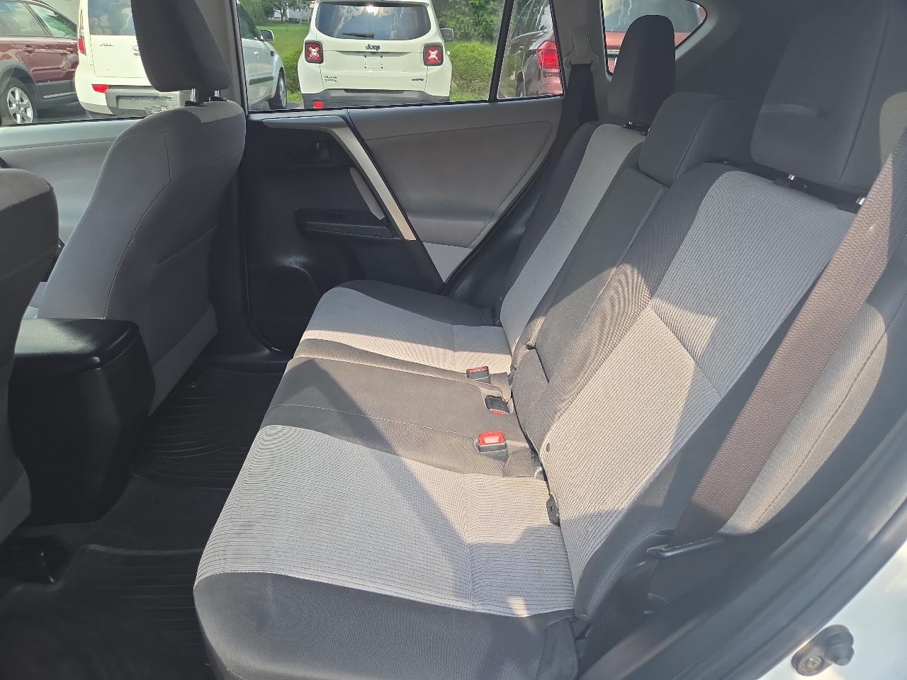 Toyota RAV4 LE AWD 2013