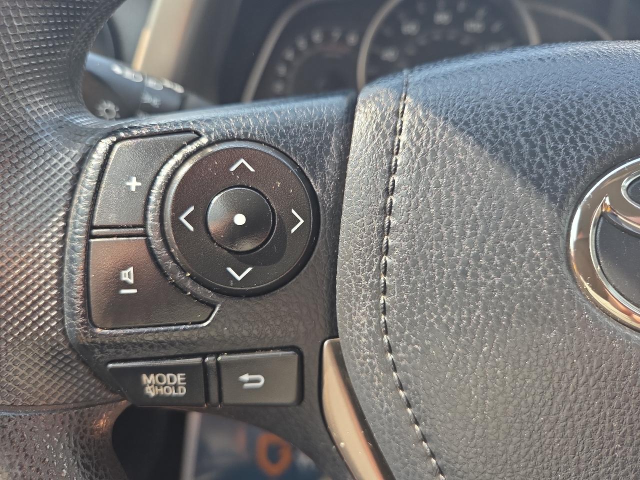 Toyota RAV4 LE AWD 2013