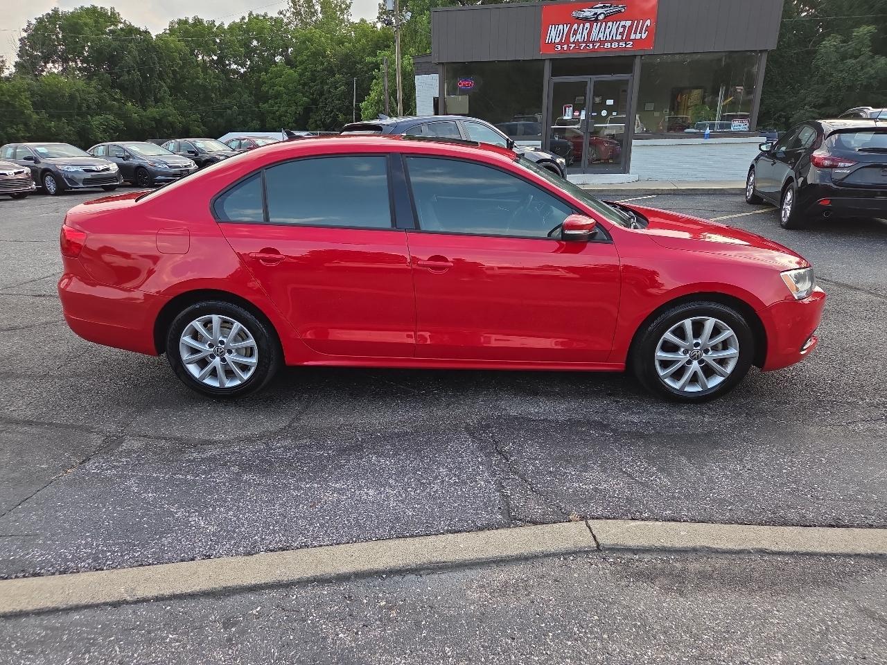 Volkswagen Jetta SE 2012