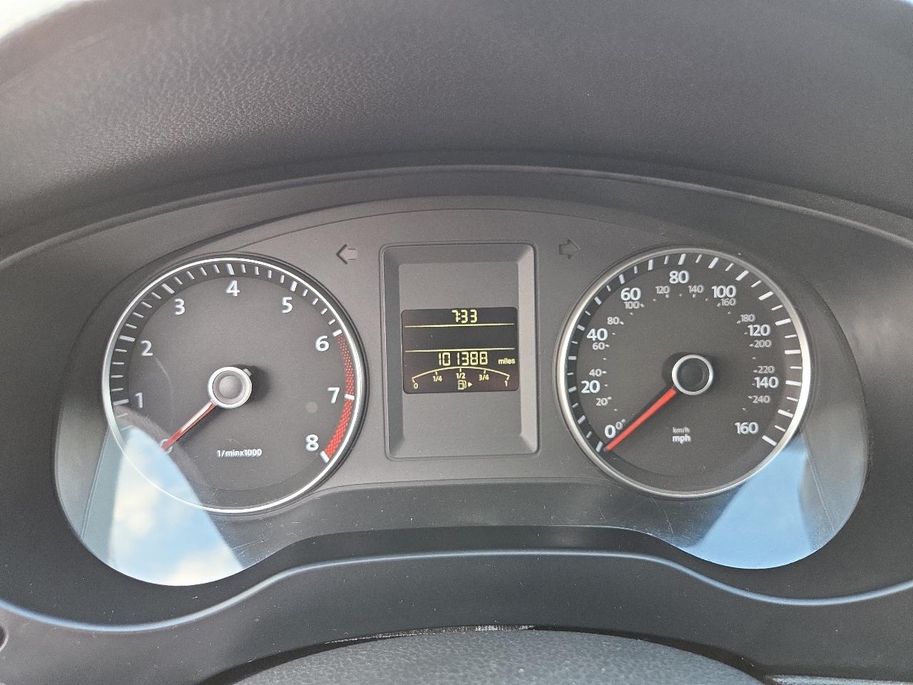 Volkswagen Jetta SE 2012
