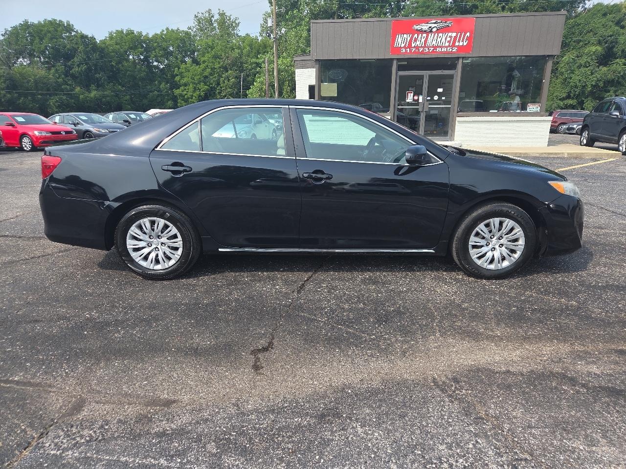Toyota Camry LE 2012