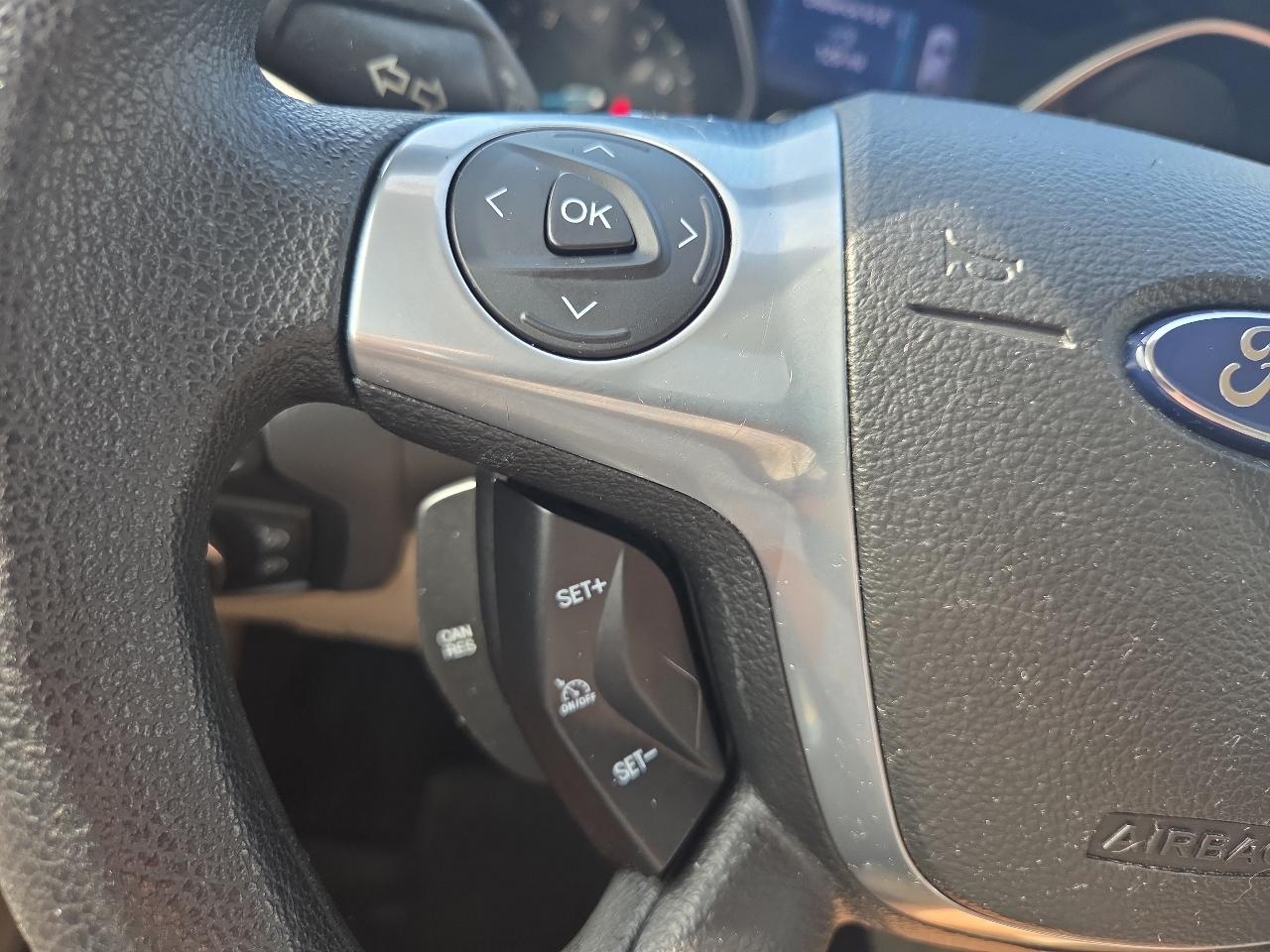 Ford Focus SE Hatch 2013