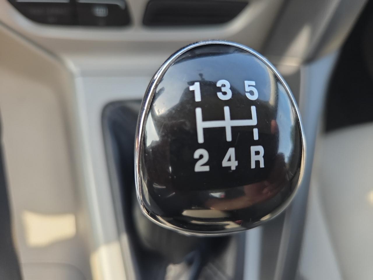 Ford Focus SE Hatch 2013