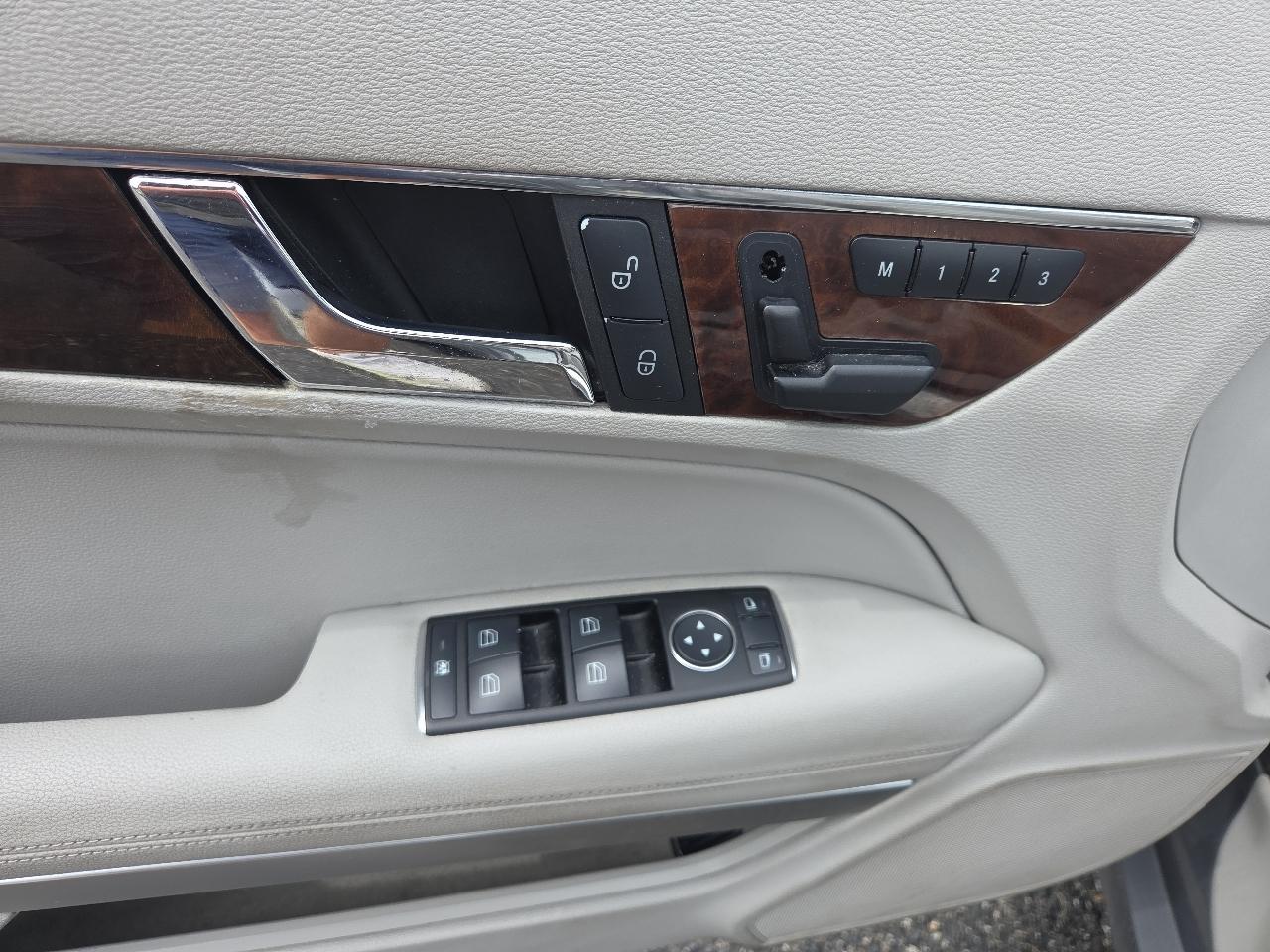 Mercedes-Benz E-Class E350 Cabriolet 2012