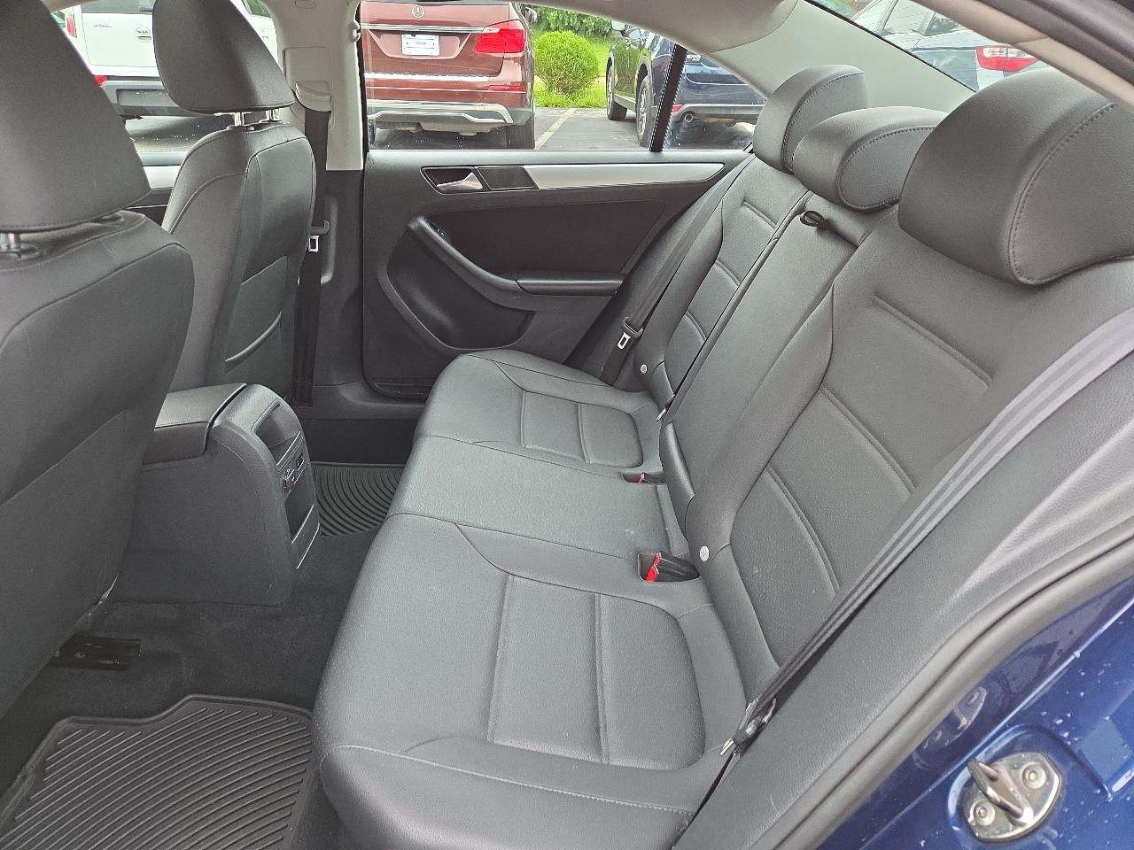 Volkswagen Jetta SE 2013
