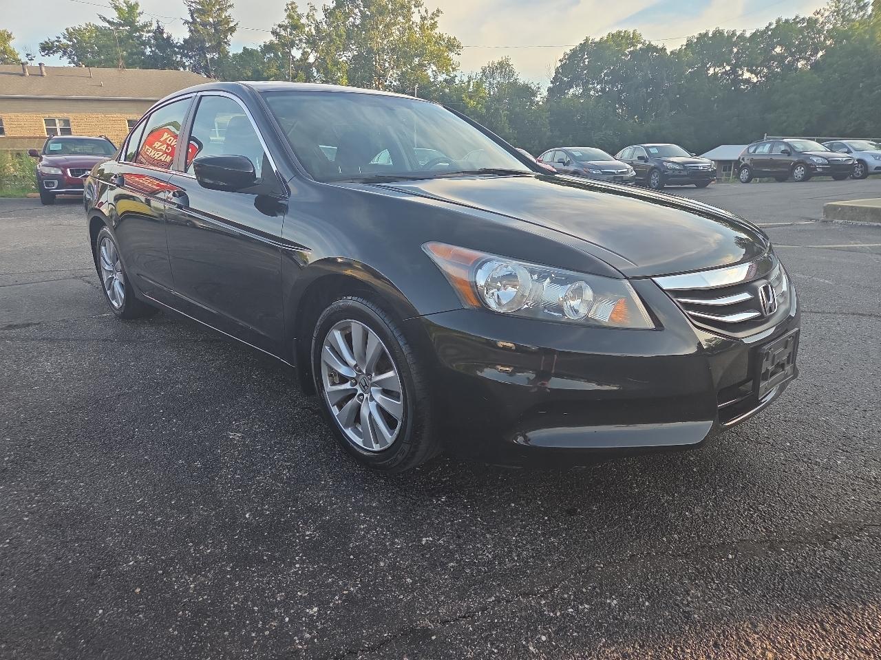 Honda Accord EX Sedan AT 2012