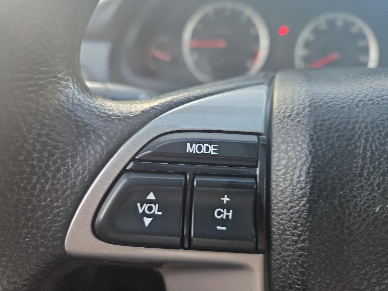 Honda Accord EX Sedan AT 2012