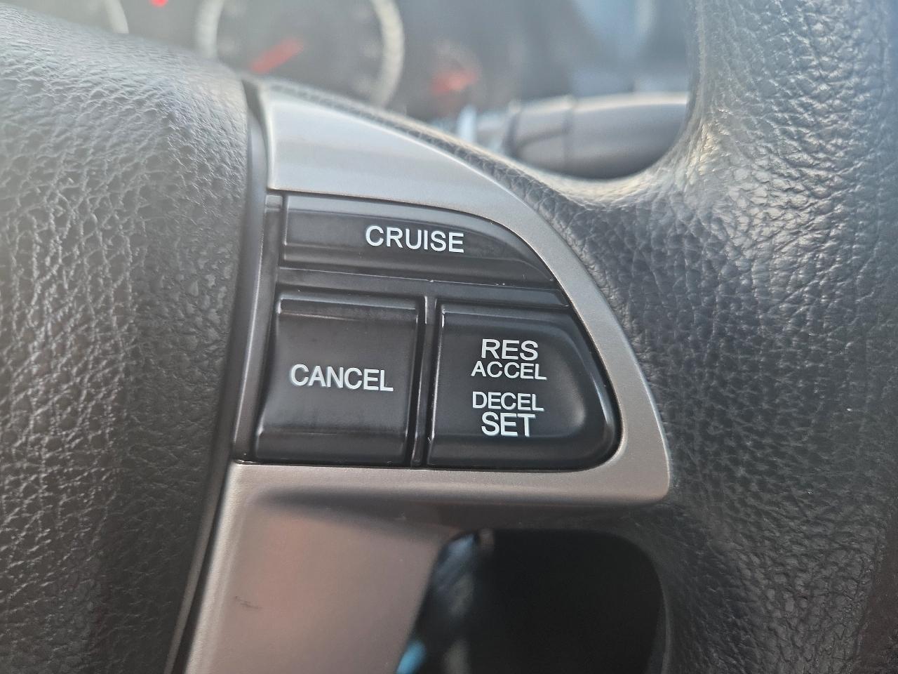 Honda Accord EX Sedan AT 2012