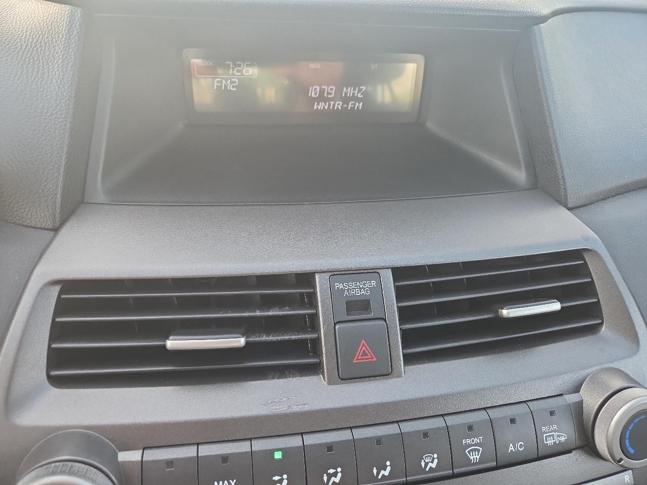 Honda Accord EX Sedan AT 2012